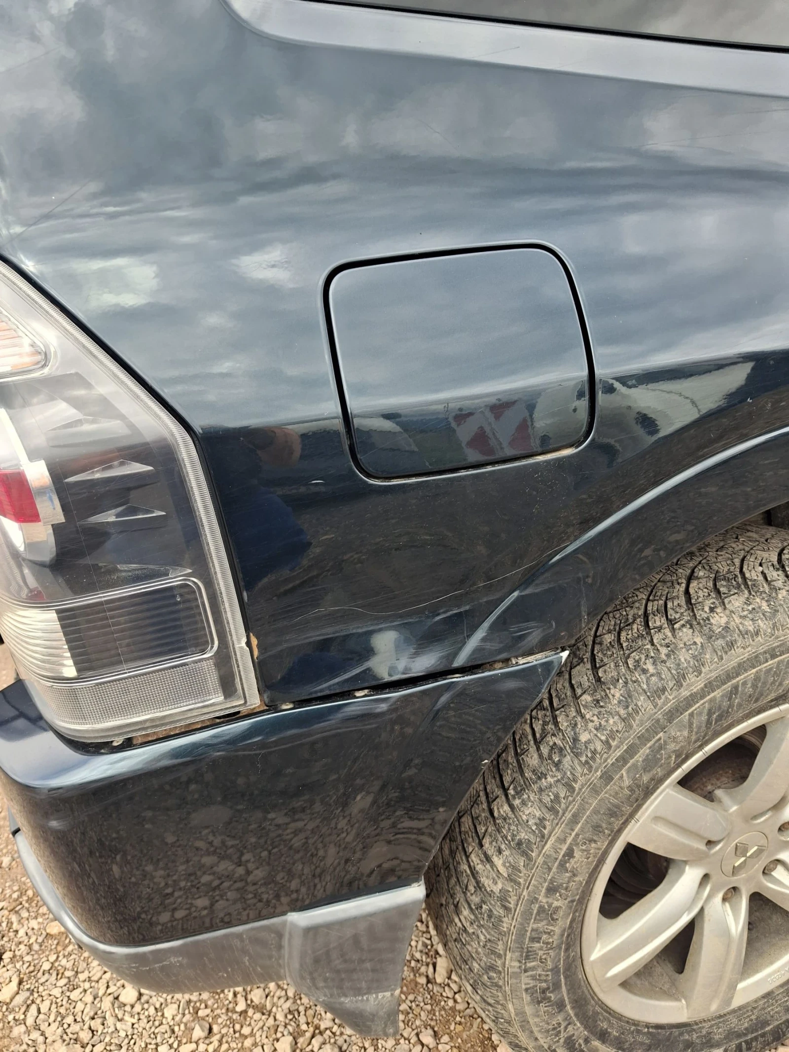 Mitsubishi Pajero, снимка 12 - Автомобили и джипове - 54079658