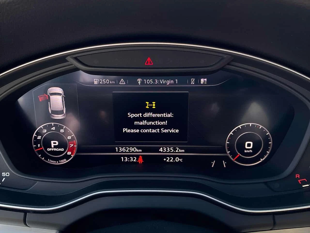 Audi SQ5 Technik/360/DISTRONIC/LED/PANO, снимка 17 - Автомобили и джипове - 54301338