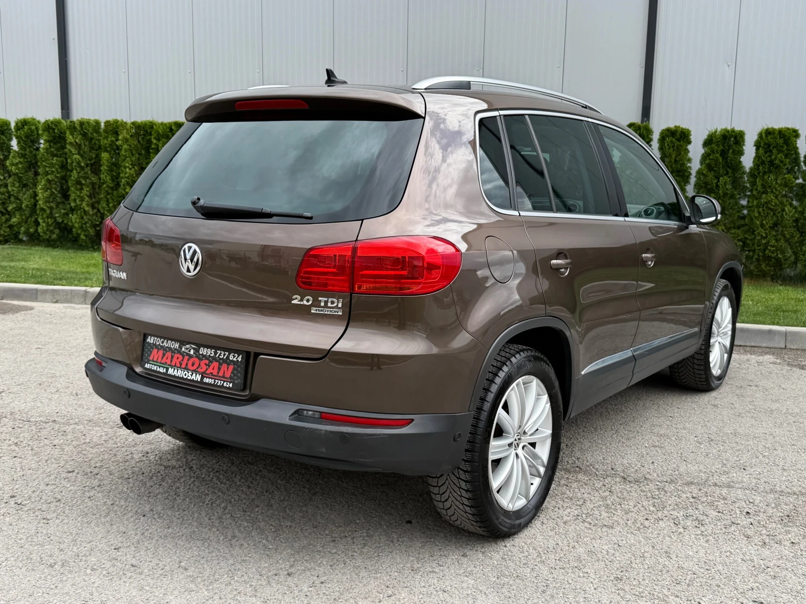 VW Tiguan 2.0 TDI/DSG/FACELIFT/HIGHLINE/4MOTION/LED/FULL, снимка 6 - Автомобили и джипове - 54634721