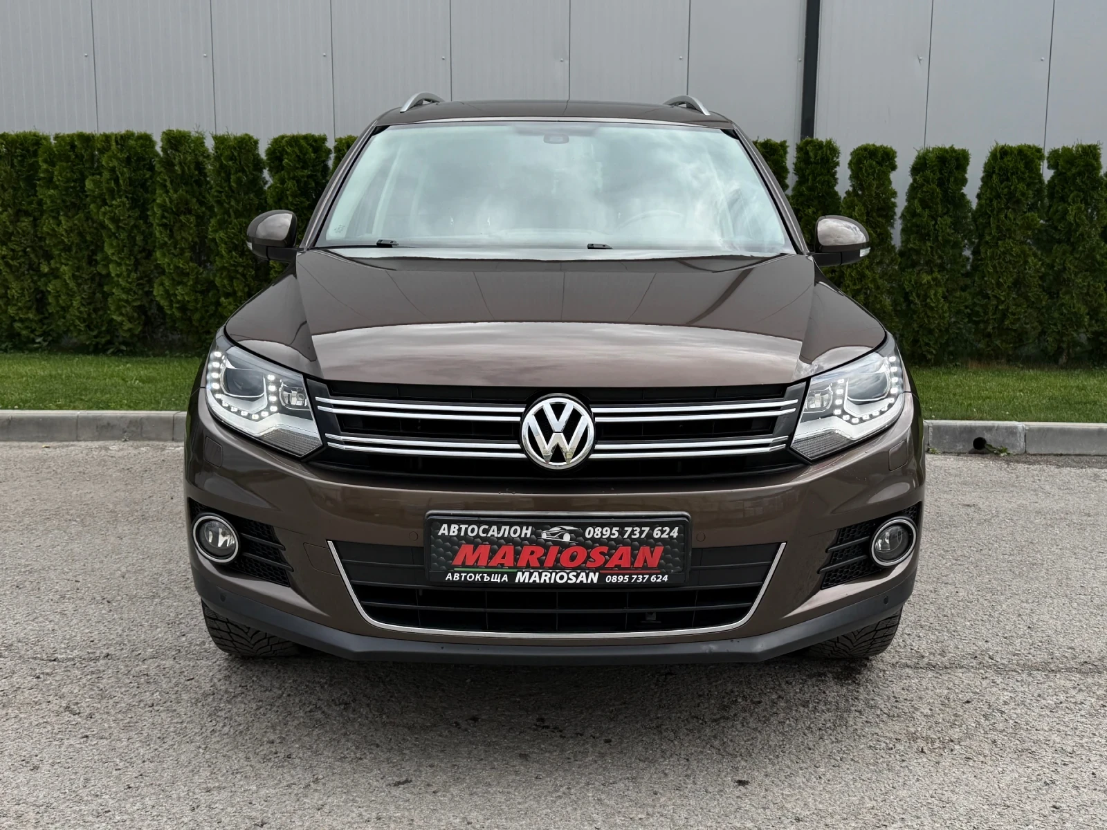 VW Tiguan 2.0 TDI/DSG/FACELIFT/HIGHLINE/4MOTION/LED/FULL, снимка 2 - Автомобили и джипове - 54634721
