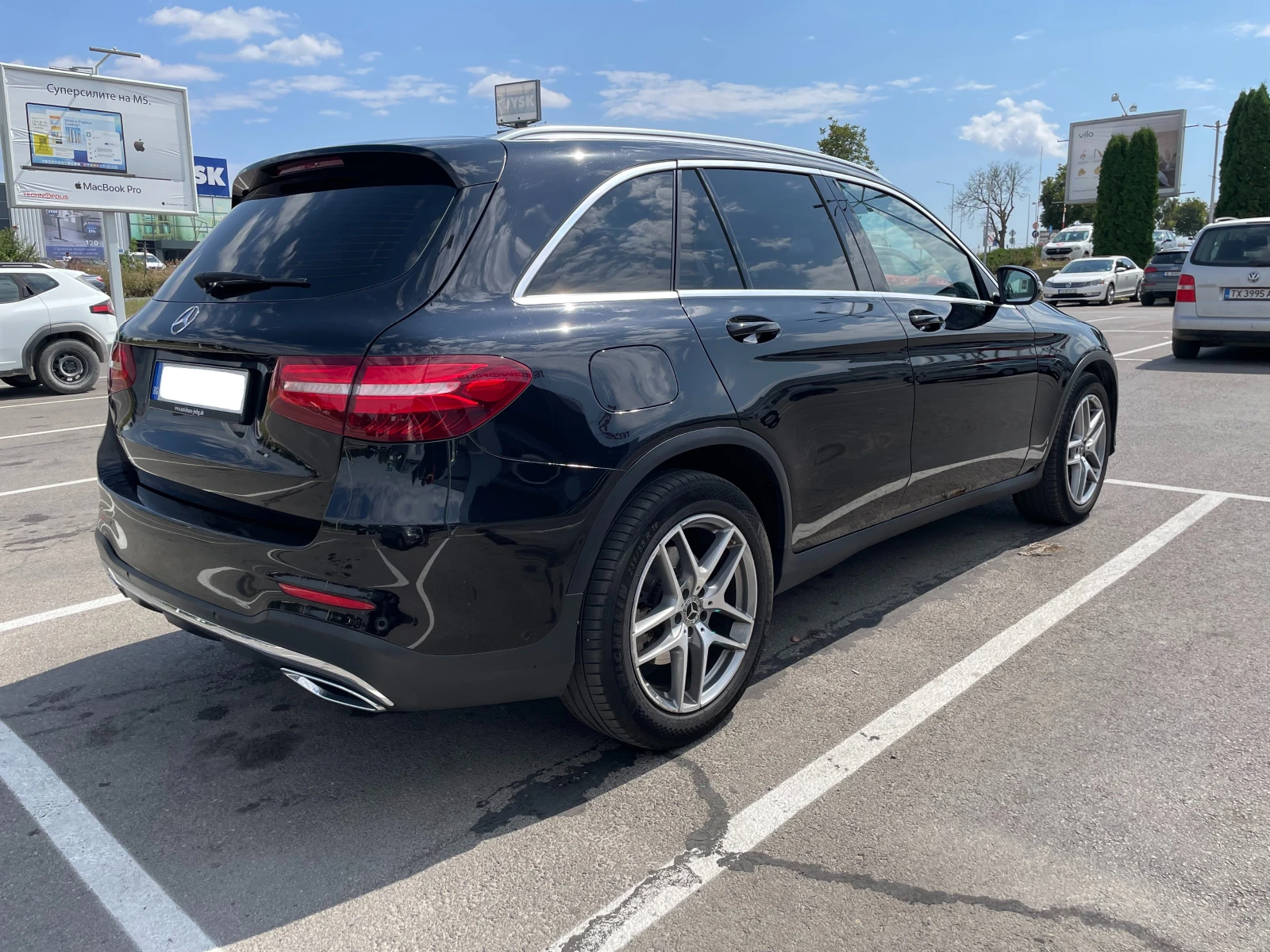 Mercedes-Benz GLC 350 Full Assist+ AMG Line+ Carplay, снимка 5 - Автомобили и джипове - 56002380