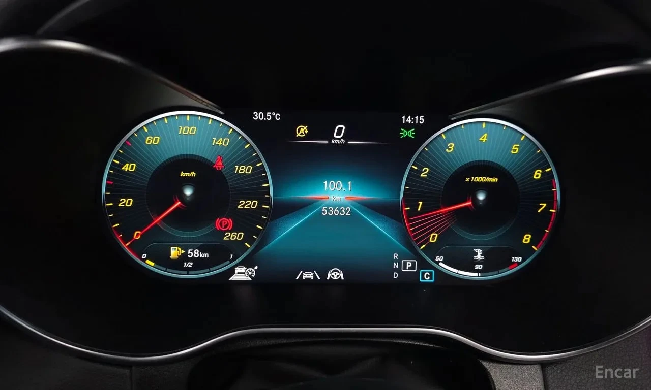 Mercedes-Benz GLC 300 Coupe / Distronic / Обдухване /Head up/ Автокредит, снимка 8 - Автомобили и джипове - 55982949