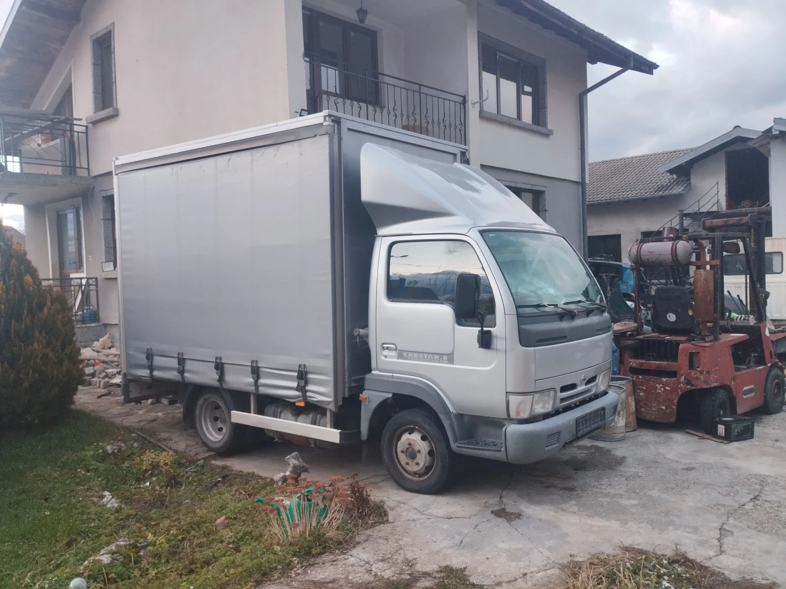 Nissan Capstar 3, 0-120кс на части , снимка 1