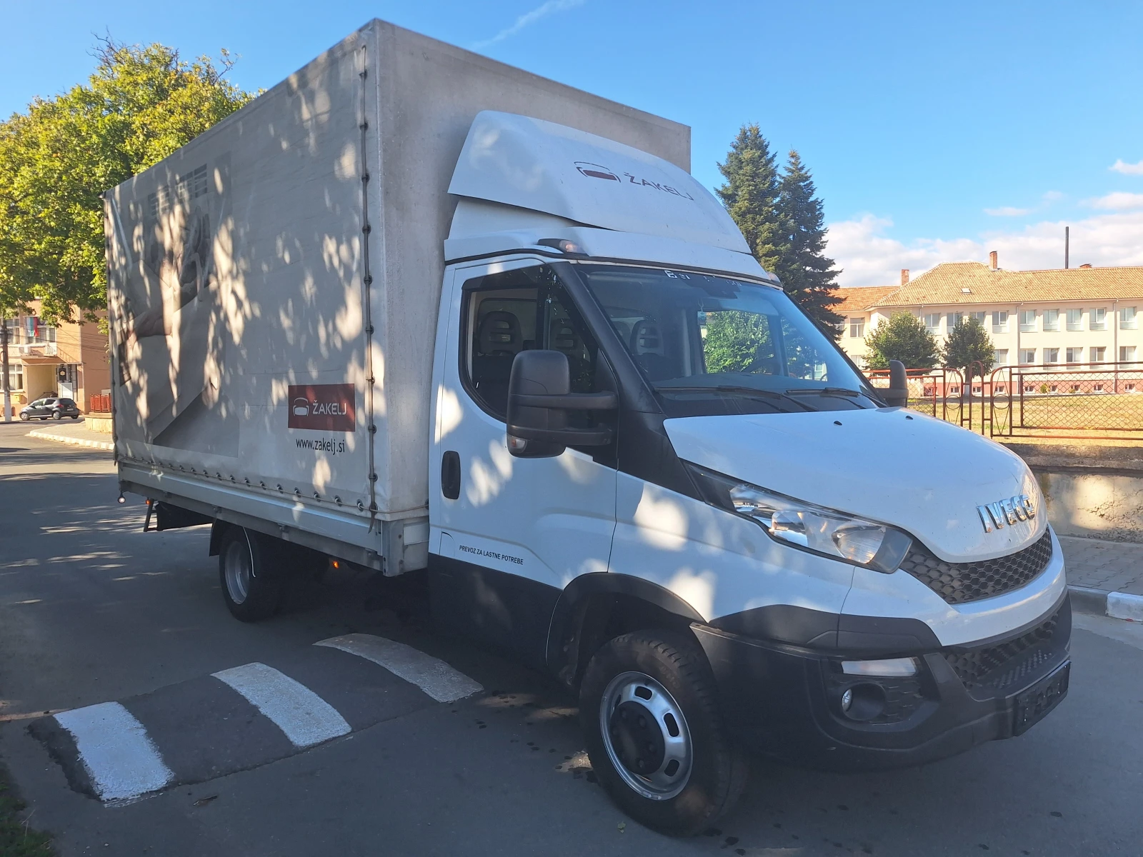 Iveco Daily 35C17 Климатроник Б-категория, снимка 3 - Бусове и автобуси - 56299727
