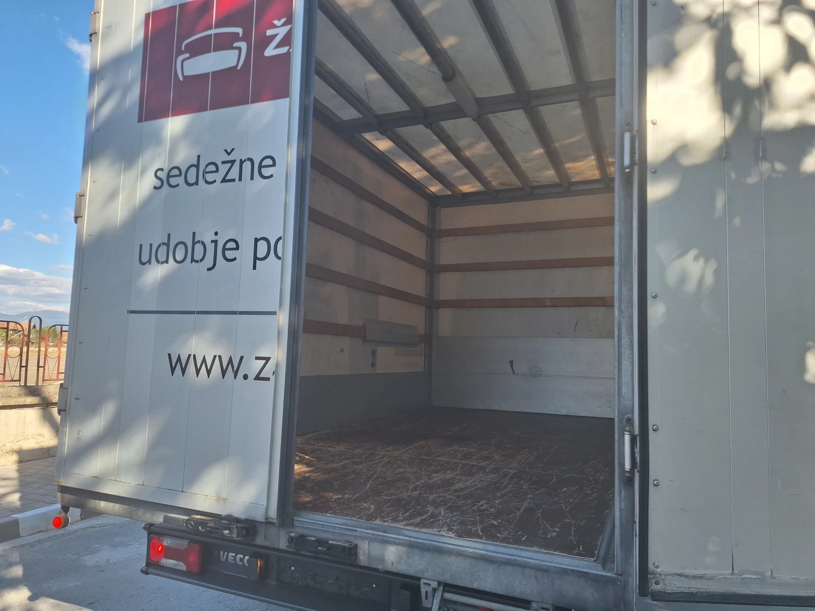 Iveco Daily 35C17 Климатроник Б-категория, снимка 5 - Бусове и автобуси - 56299727