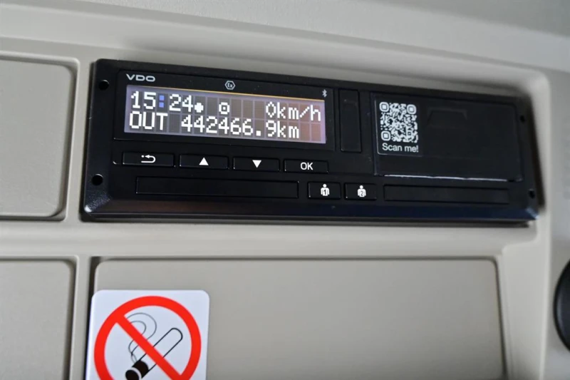 Iveco S-Way 440S51T Ретардер, гуми 90%, снимка 14 - Камиони - 52483796