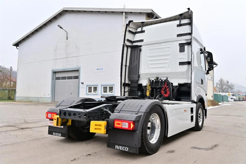 Iveco S-Way 440S51T Ретардер, гуми 90%, снимка 3 - Камиони - 52483796