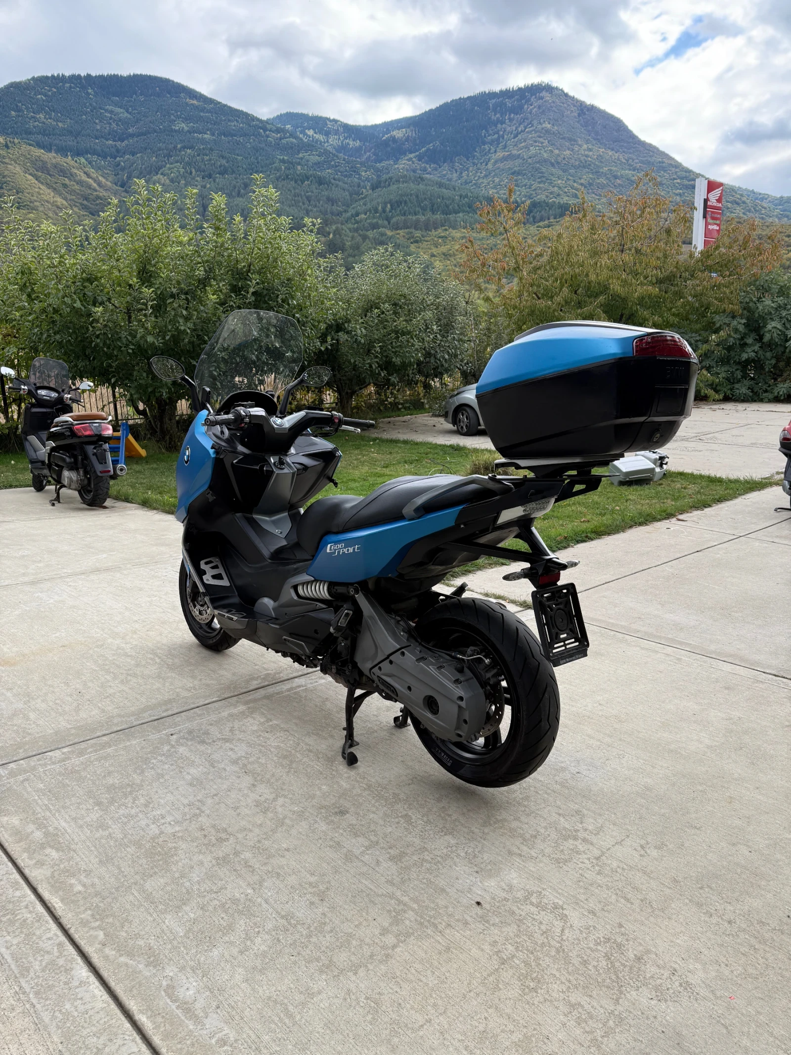 BMW C 2015 32000  km - изображение 6