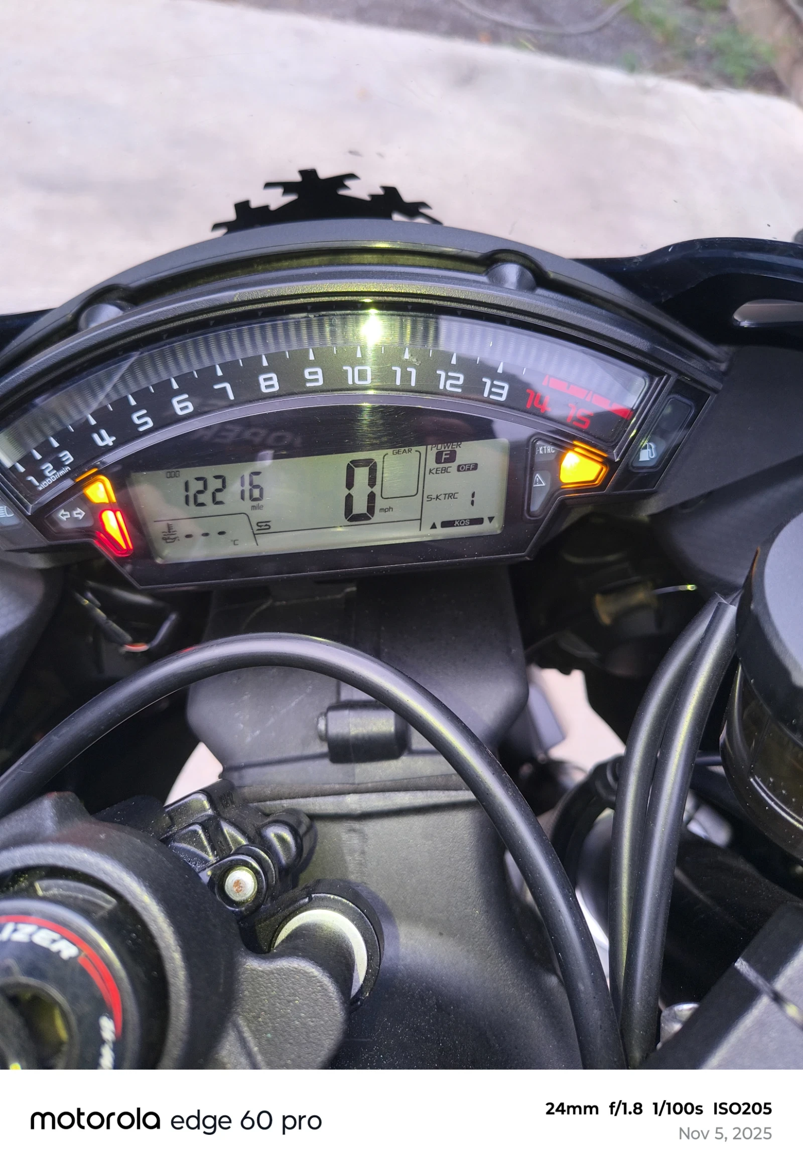 Kawasaki Zxr RR - изображение 4