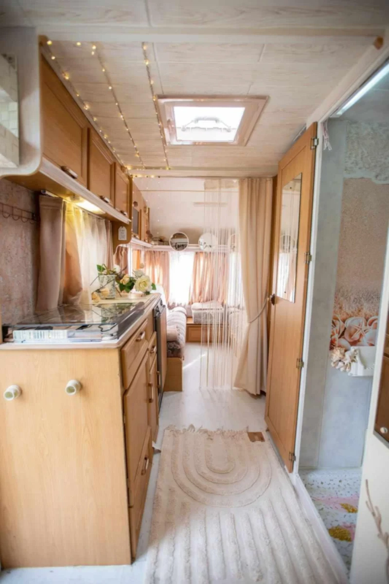 Каравана Avondale УЛИСЕС , снимка 3 - Каравани и кемпери - 52967542