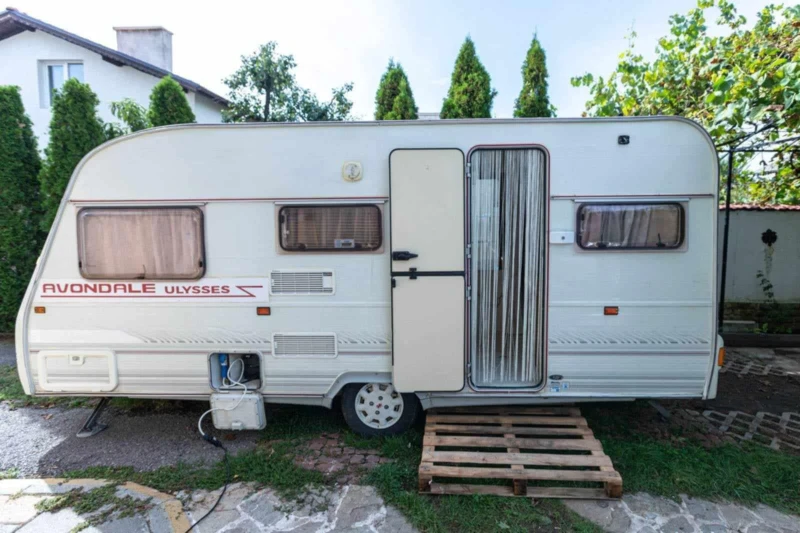 Каравана Avondale УЛИСЕС , снимка 2 - Каравани и кемпери - 52967542