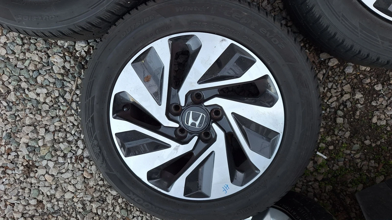 ���� � ������ 215/55R16 �� Honda Civic | Mobile.bg � ����������� 1