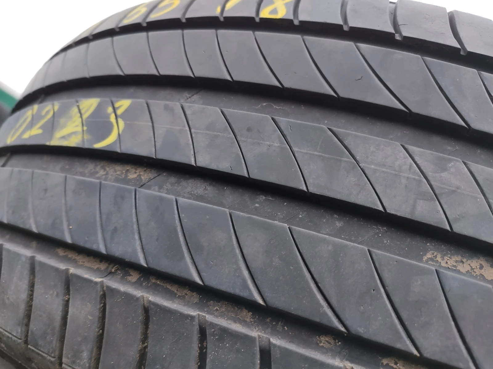 Гуми Летни 235/55R18, снимка 3 - Гуми и джанти - 56664454