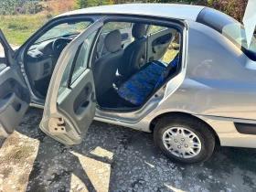 Renault Clio 1.4, снимка 9