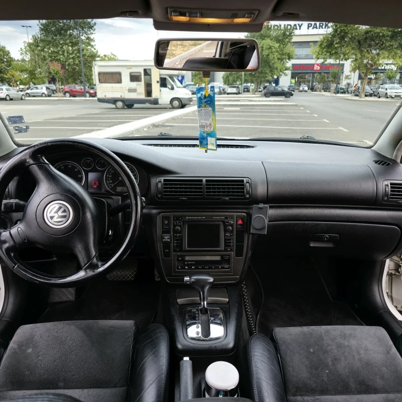 VW Passat 2.0, снимка 15 - Автомобили и джипове - 48369473