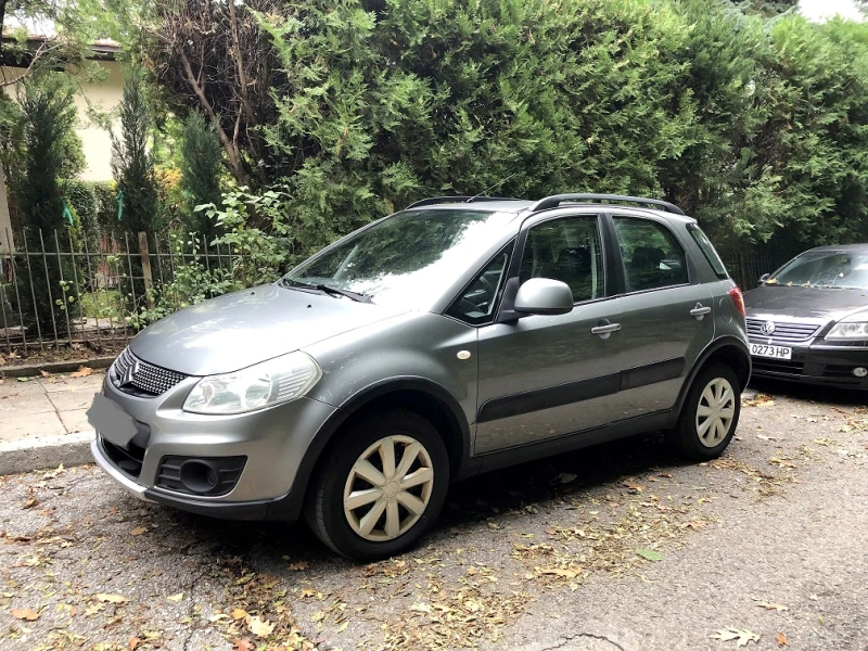 Suzuki SX4 1.6i 4x4, снимка 3 - Автомобили и джипове - 47641406