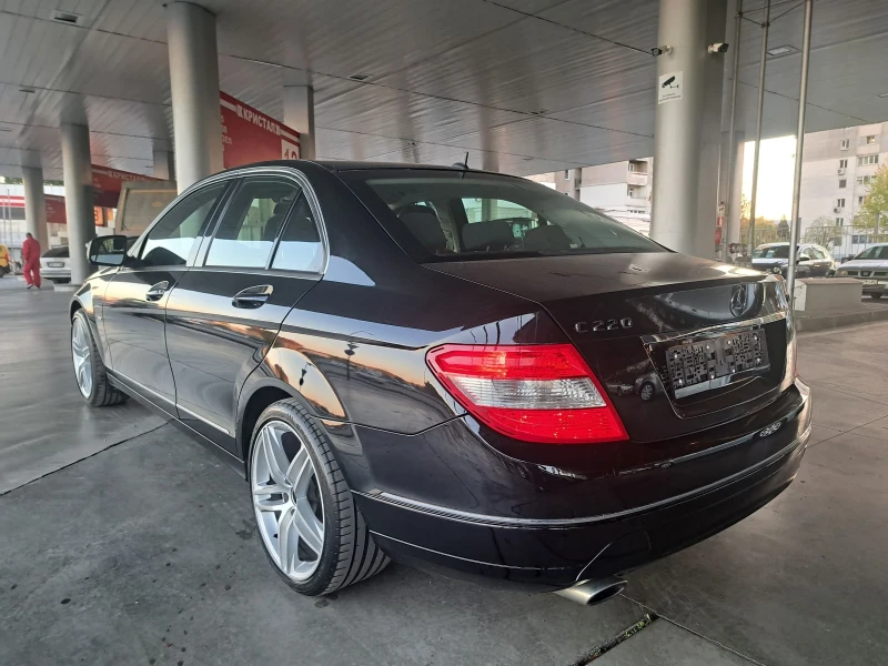 Mercedes-Benz C 220 2.0CDI 170PS.AVANGARDE ITALIA, снимка 4 - Автомобили и джипове - 47732495