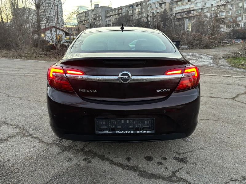 Opel Insignia 2.0 CDTI Excellence , снимка 6 - Автомобили и джипове - 48053195