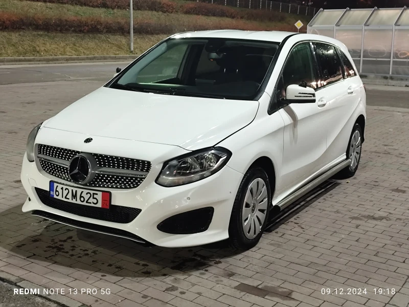 Mercedes-Benz B 220 AMG ! Гаранция ! Коледна цена!, снимка 3 - Автомобили и джипове - 48350494