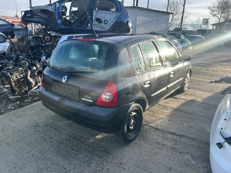 Renault Clio 1.5DCI 68кс , снимка 6 - Автомобили и джипове - 48625444