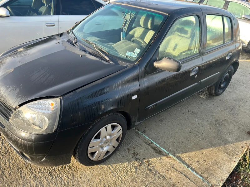 Renault Clio 1.5DCI 68кс , снимка 3 - Автомобили и джипове - 48625444