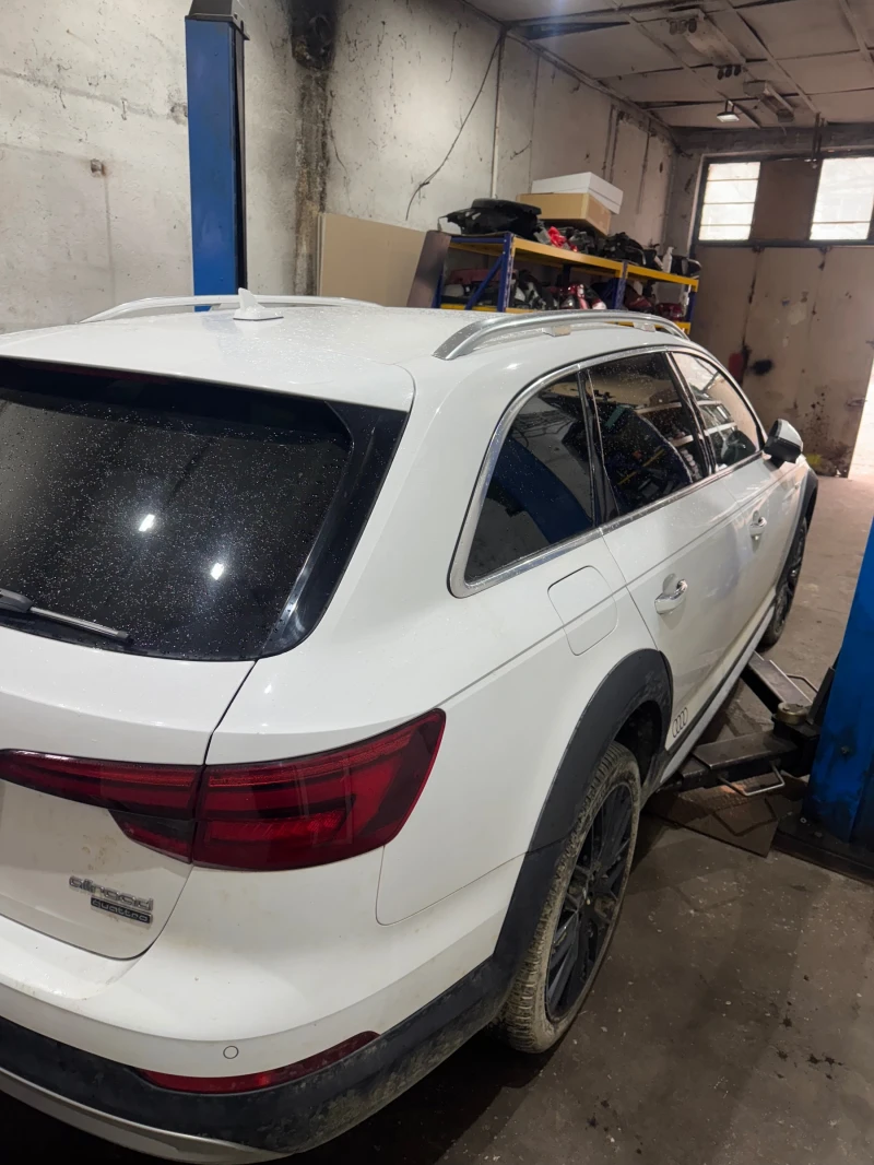 Audi A4 Allroad 2.0 TDI, снимка 4 - Автомобили и джипове - 49691024