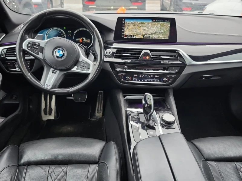 BMW 540  XDRIVE * CARFAX * БЕЗ ПЪРВОНАЧАЛНА ВНОСКА, снимка 11 - Автомобили и джипове - 53089242