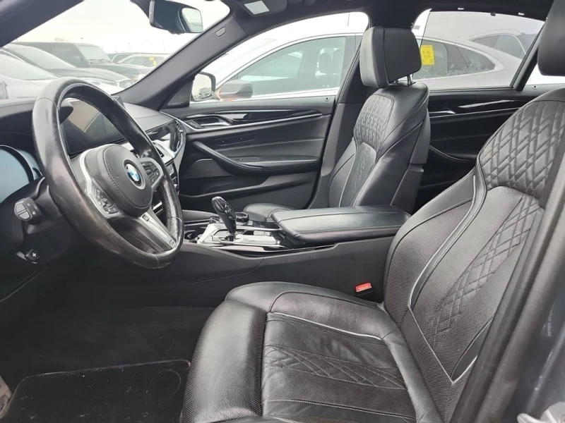 BMW 540  XDRIVE * CARFAX * БЕЗ ПЪРВОНАЧАЛНА ВНОСКА, снимка 5 - Автомобили и джипове - 53089242