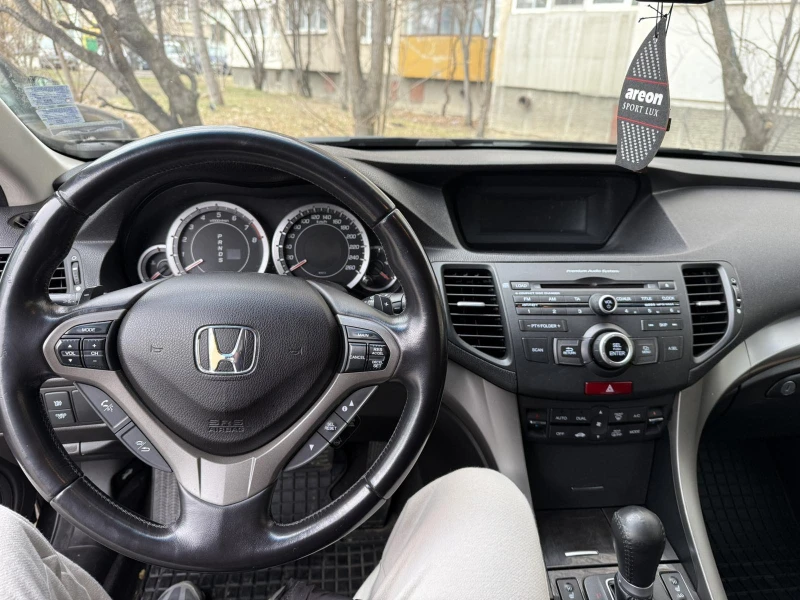 Honda Accord, снимка 9 - Автомобили и джипове - 53208421