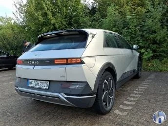 Hyundai Ioniq 5 AWD, снимка 4 - Автомобили и джипове - 52736159
