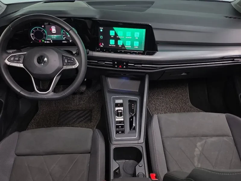 VW Golf 8Th Generation 2.0 Tdi Prestige - изображение 7