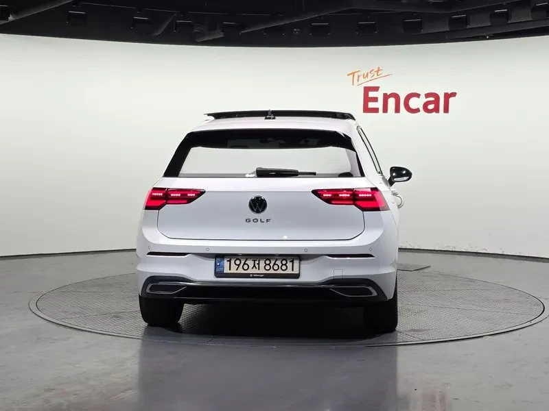 VW Golf 8Th Generation 2.0 Tdi Prestige - изображение 4