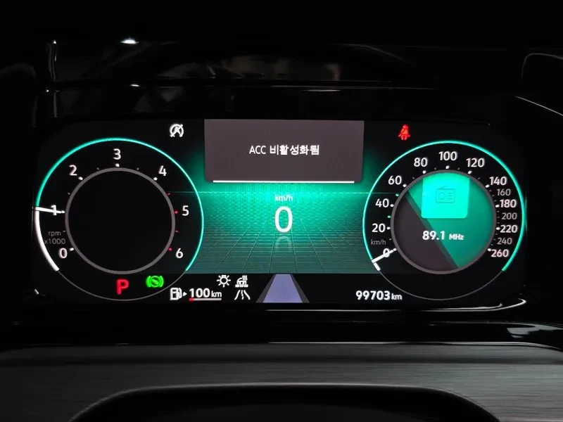 VW Golf 8Th Generation 2.0 Tdi Prestige - изображение 8