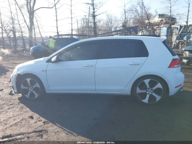 VW Golf * РЪЧКА* ПАРКТРОНИК* НАВИ* , снимка 7 - Автомобили и джипове - 53768141