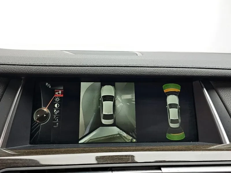 BMW 730, снимка 14 - Автомобили и джипове - 54600948