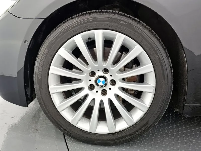BMW 730, снимка 5 - Автомобили и джипове - 54600948