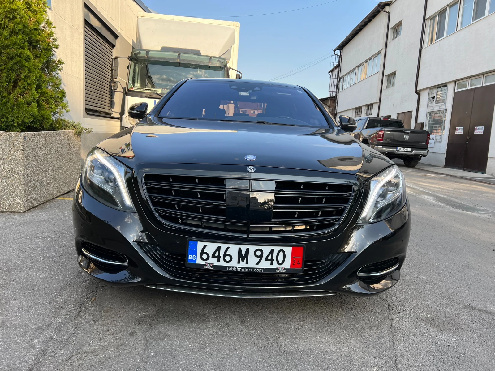 Mercedes-Benz S 550 L 4Matic EDITION1 ОБДУХВАНЕ ПАНОРАМА 220v Хладилни - изображение 4