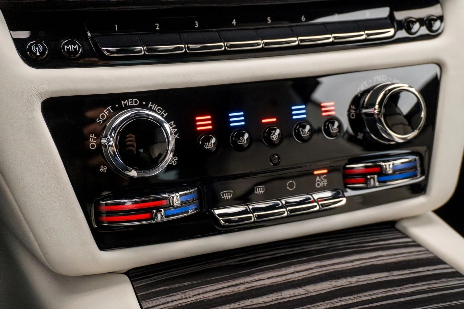 Rolls-Royce Spectre / SHOOTING STAR/ BESPOKE/ 360/ HEAD UP/ BLACK PACK | Mobile.bg   11