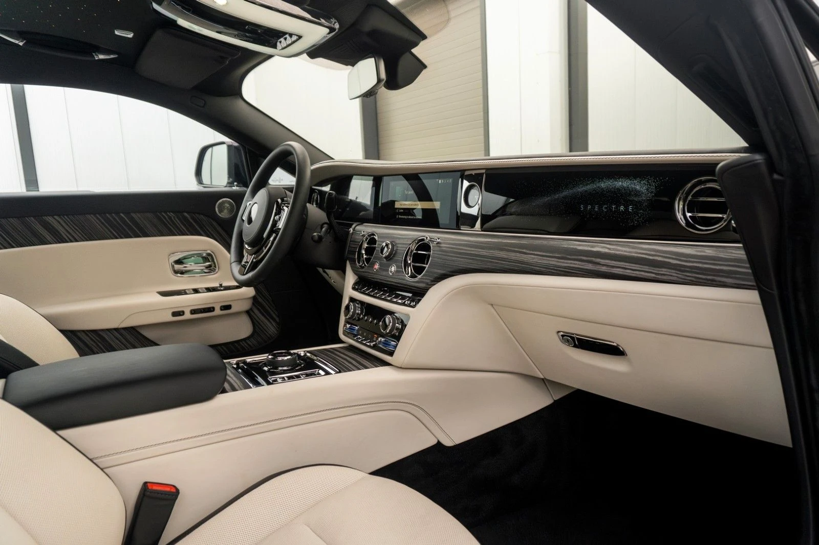 Rolls-Royce Spectre / SHOOTING STAR/ BESPOKE/ 360/ HEAD UP/ BLACK PACK | Mobile.bg   12