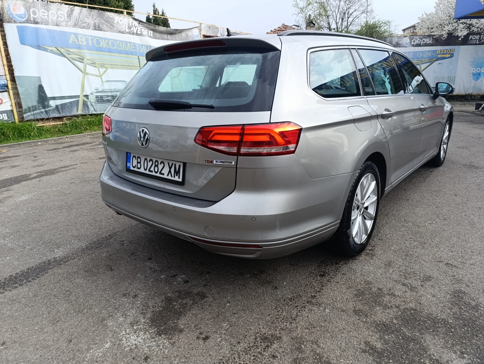 VW Passat 1.6 * DSG*  Обслужен* Топ - изображение 3