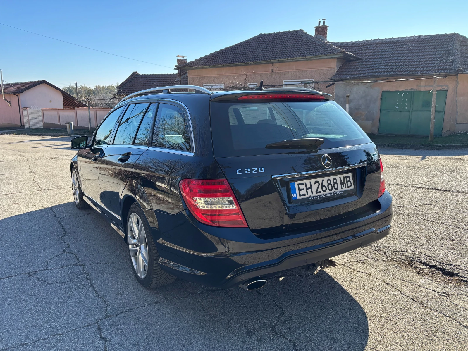 Mercedes-Benz C 220 AMG - изображение 4