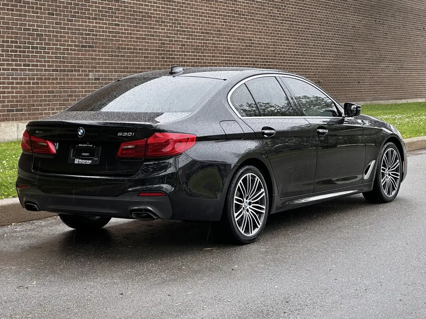 BMW 530 Xdrive, снимка 2 - Автомобили и джипове - 53708138