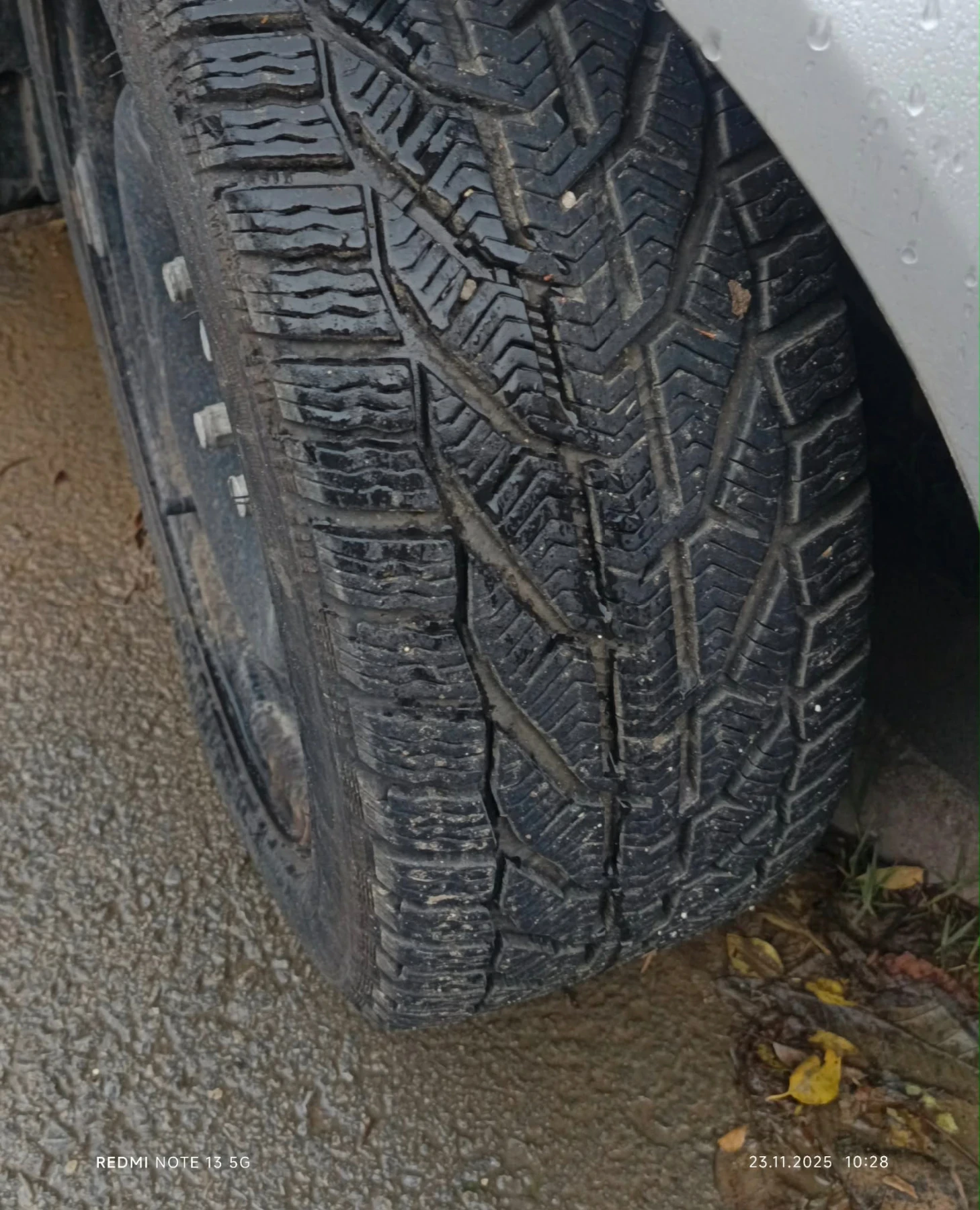 Ford Fiesta 1.4HDI Ghia, снимка 5 - Автомобили и джипове - 53720326