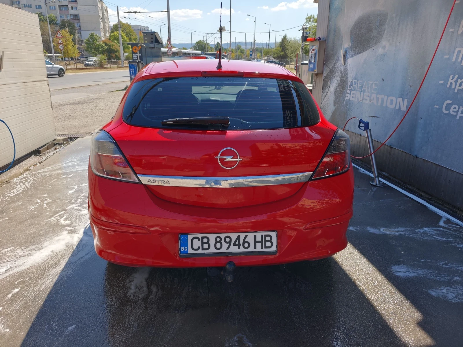 Opel Astra 1, 7 CDTI, снимка 3 - Автомобили и джипове - 54118607