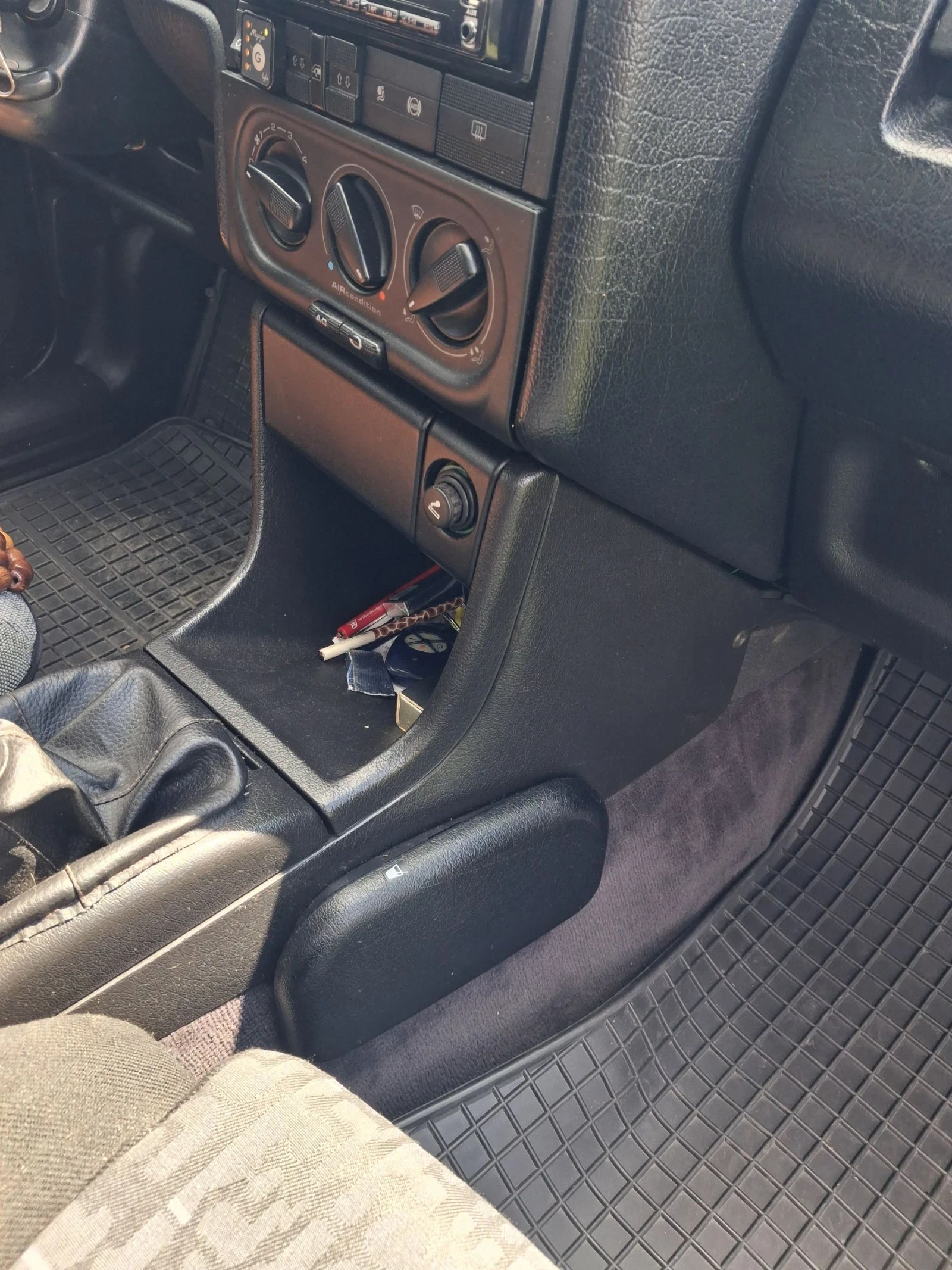 VW Passat, снимка 10 - Автомобили и джипове - 54396912