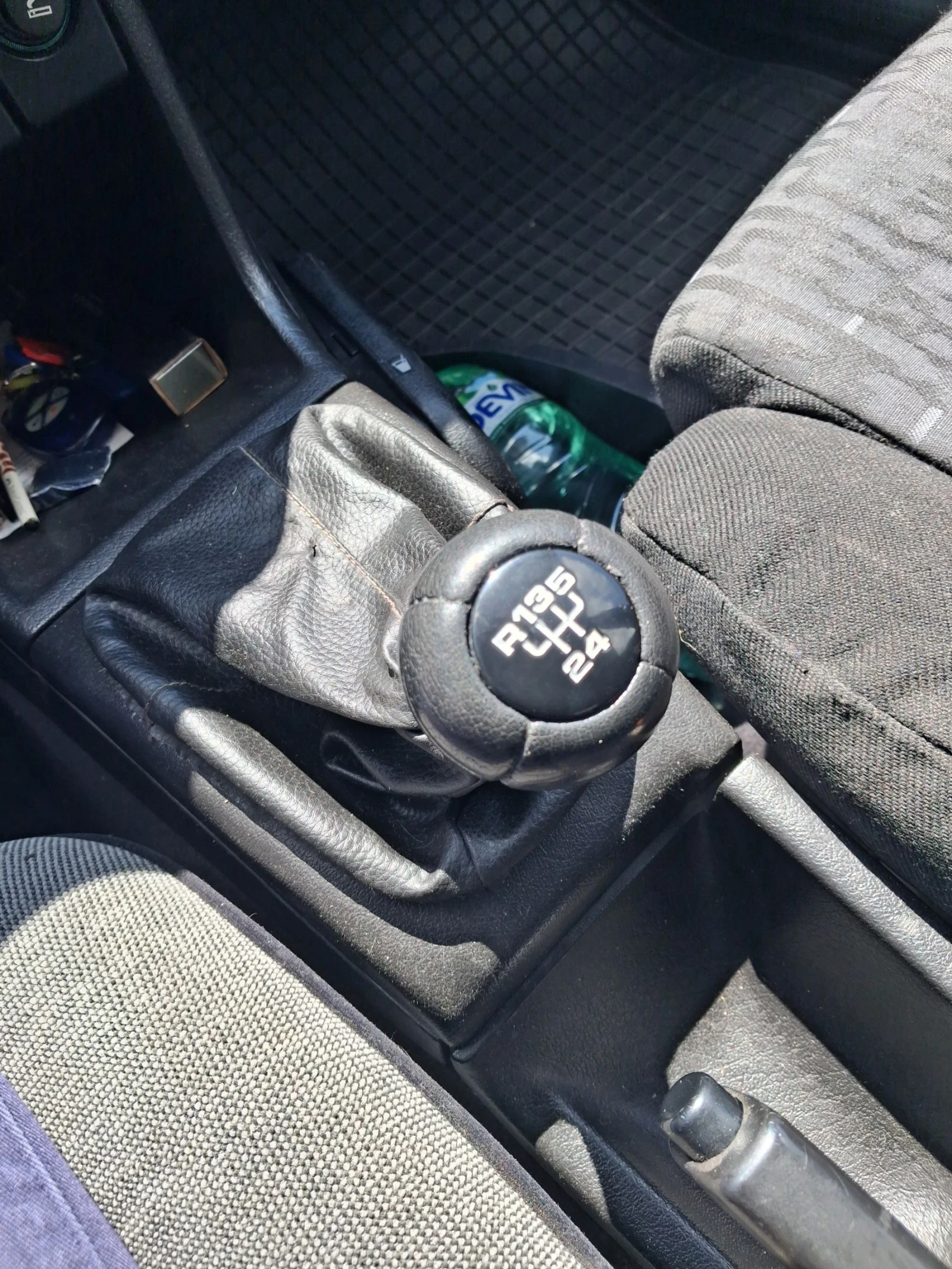 VW Passat, снимка 12 - Автомобили и джипове - 54396912