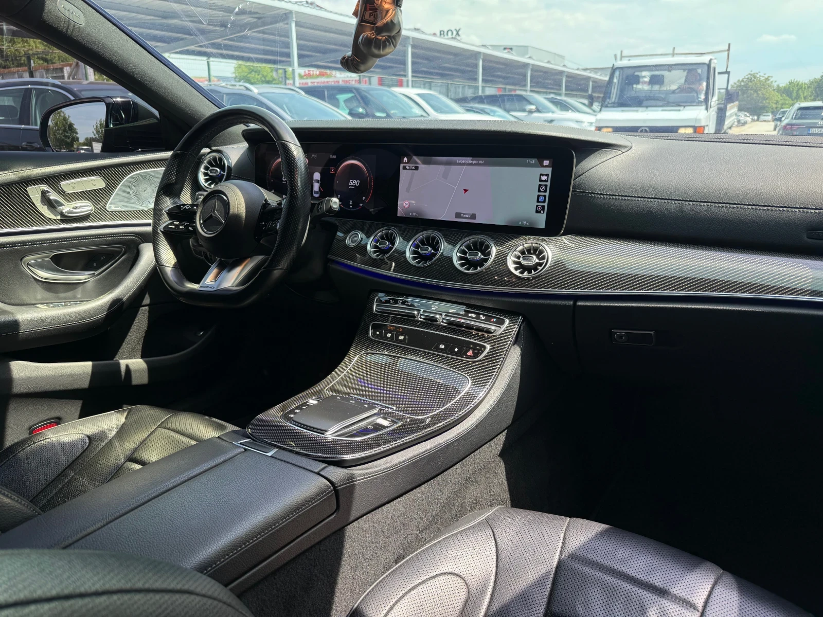 Mercedes-Benz CLS 400 FACELIFT - AMG - 4MATIC - ВСИЧКИ ЕКСТРИ ЗА МОДЕЛА!, снимка 11 - Автомобили и джипове - 54619607