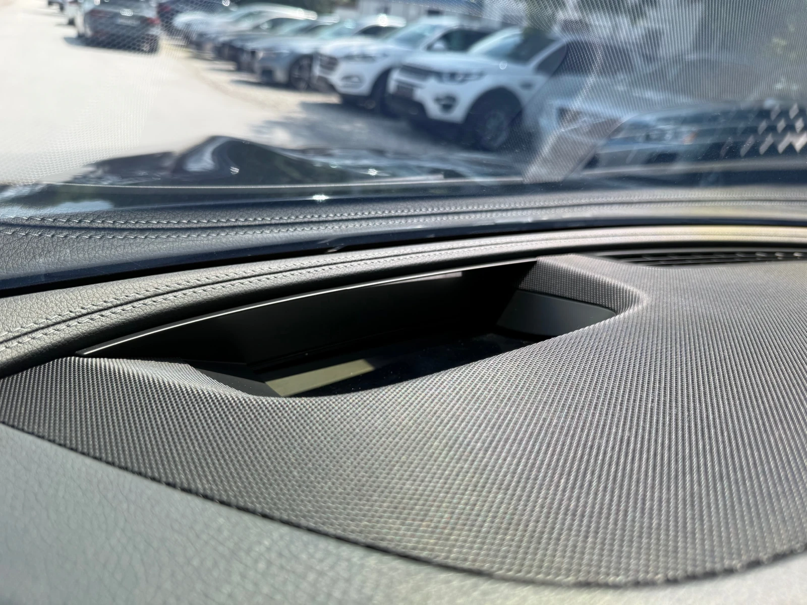 Mercedes-Benz CLS 400 FACELIFT - AMG - 4MATIC - ВСИЧКИ ЕКСТРИ ЗА МОДЕЛА!, снимка 16 - Автомобили и джипове - 54619607