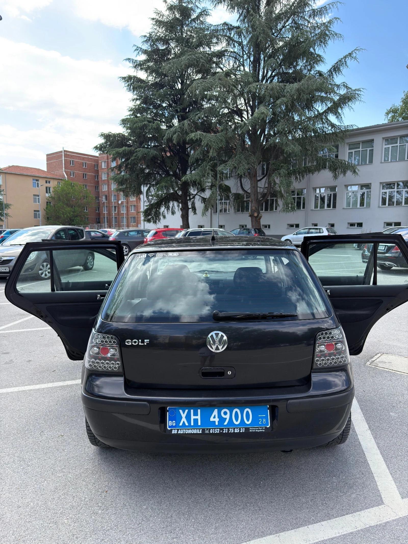 VW Golf Бензин, снимка 6 - Автомобили и джипове - 54668773