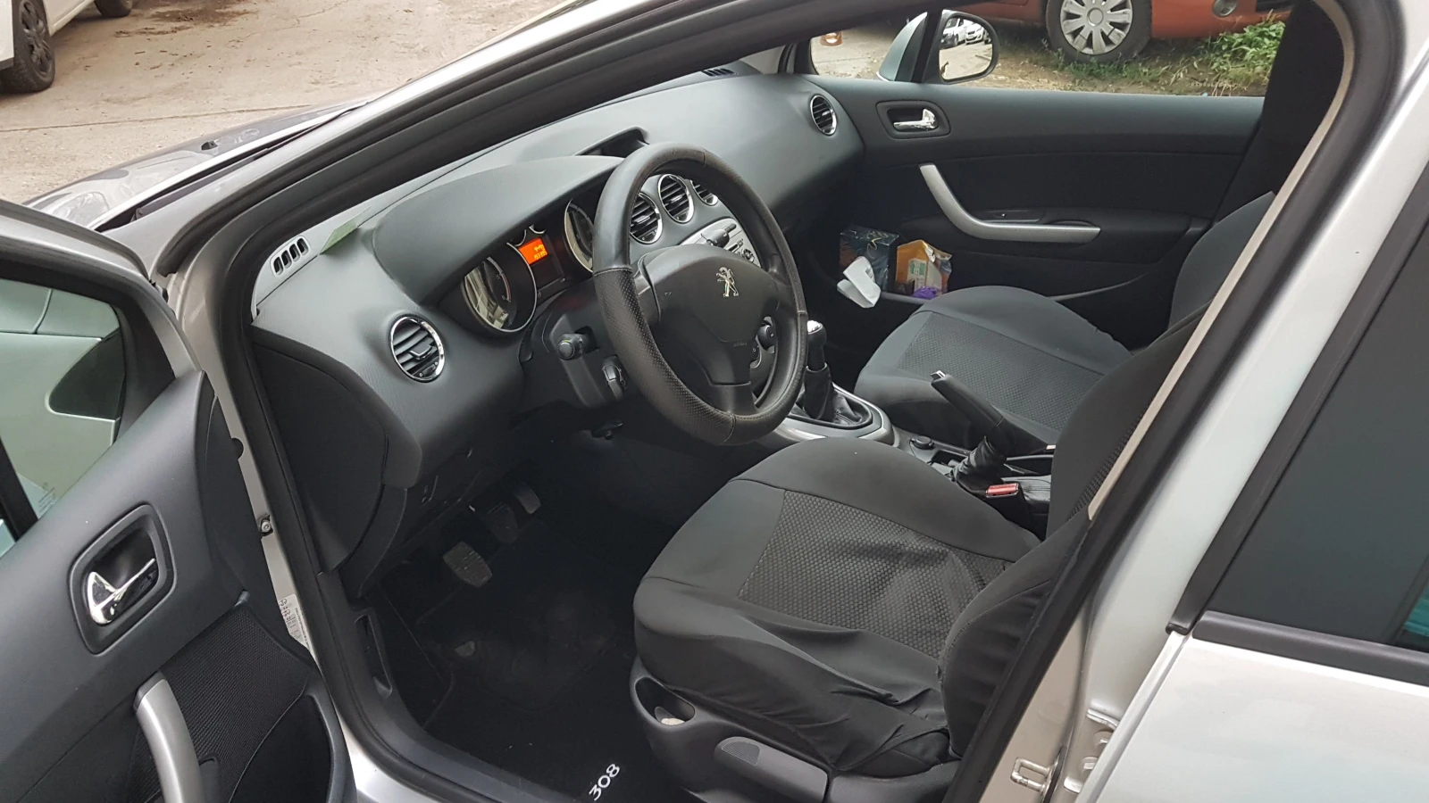 Peugeot 308 308SW, снимка 7 - Автомобили и джипове - 55141126